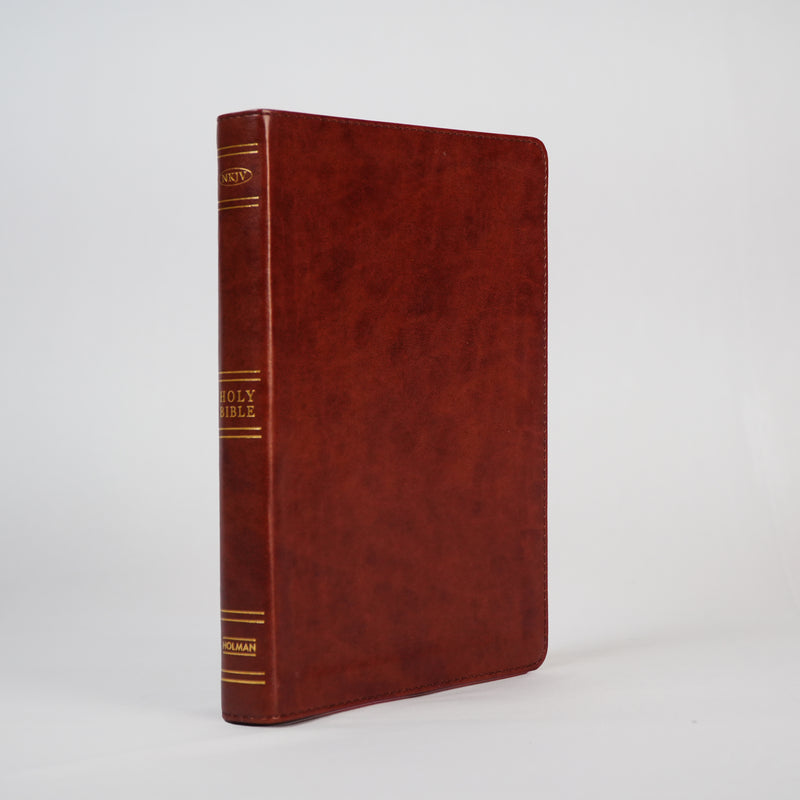 Holman NKJV Large Print Ultra Thin Reference Bible - Holy Bible Old and New Testament (English)